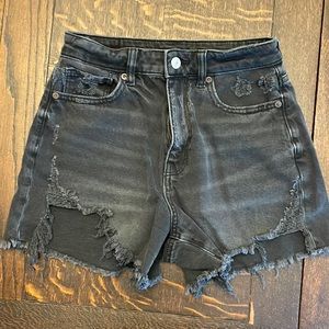 American Eagle High Waisted Distressed Denim Shorts size 2